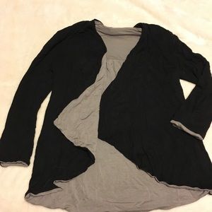 LAST CHANCE: Reversible black/gray cardigan